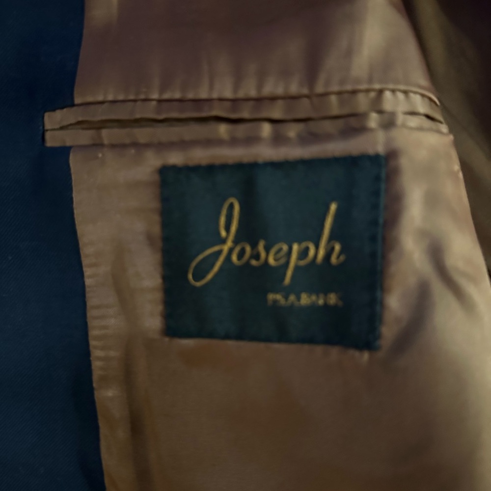 Jos A Bsnks Navy &  Brown Blazer